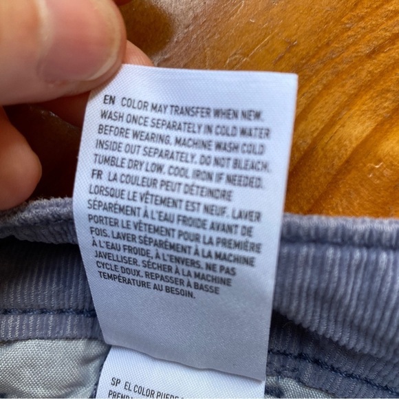 American Eagle Light Purple Corduroy Pastel Mom Short - Picture 11 of 13